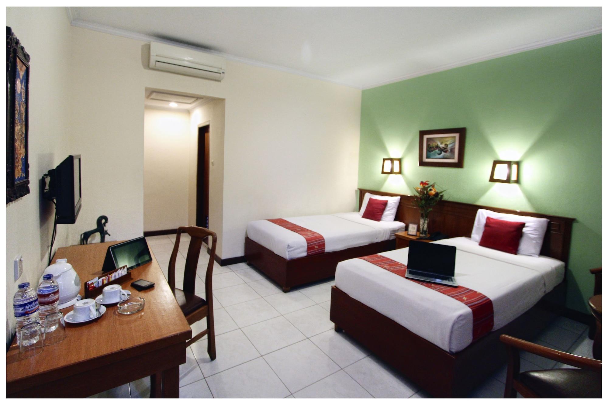 Mutiara Hotel&Convention Bandung Exterior foto